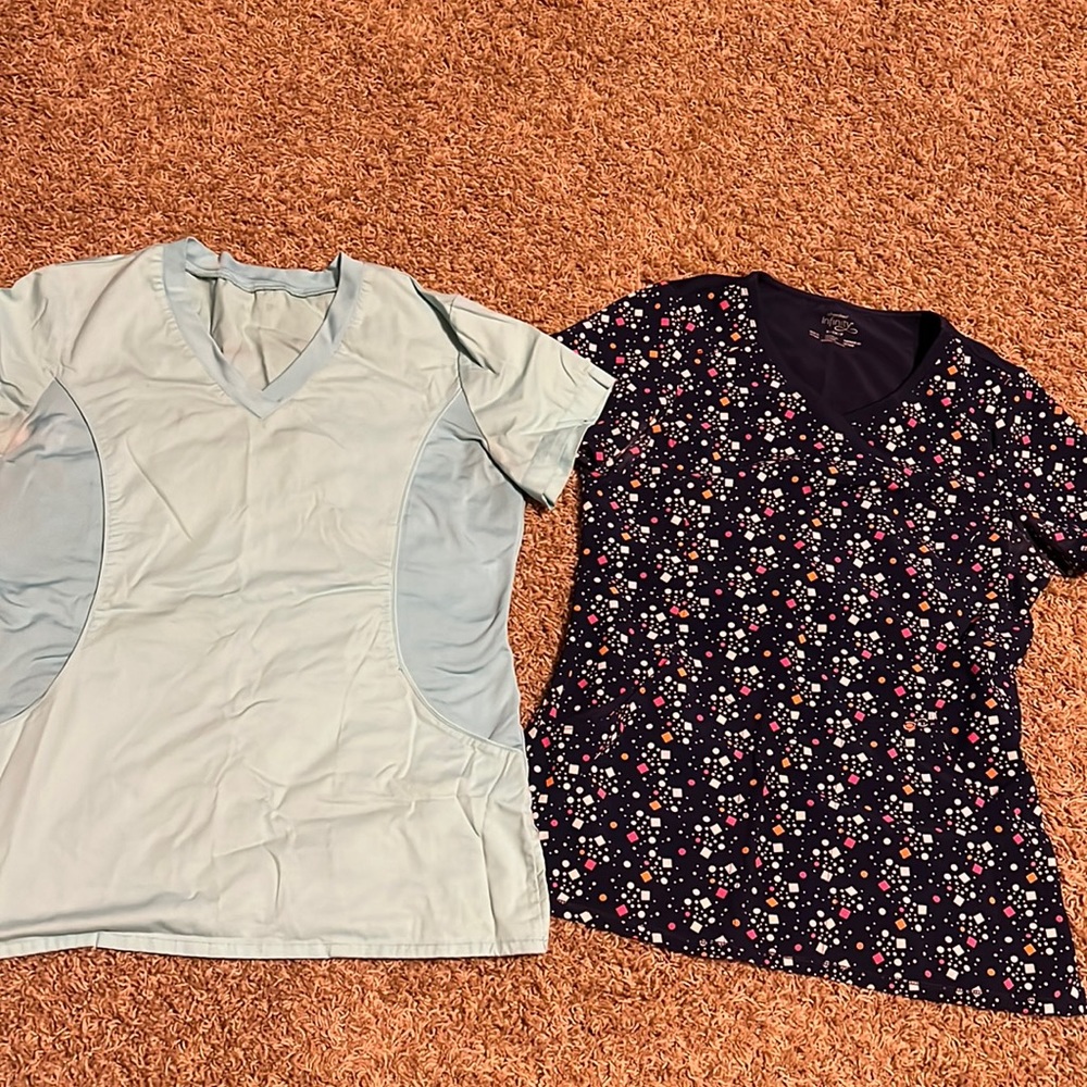 Hospital scrub tops